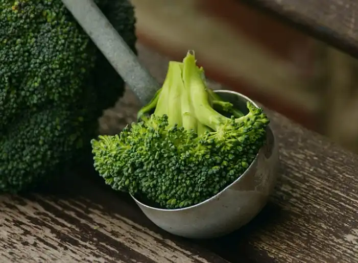 What Are the Side Effects of Broccoli Seed Extract?